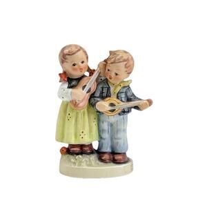 Vintage Hummel "Happy Days " # 150 2/0 TM5  1960-72 Marked 4 1/4 " in.